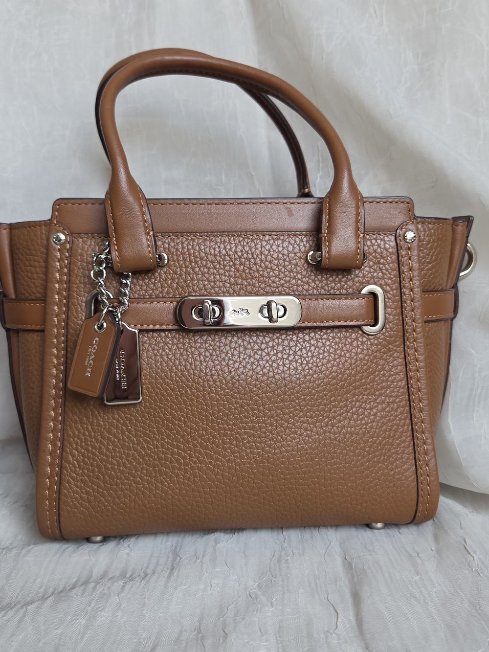 Coach Swagger 21 Carryall